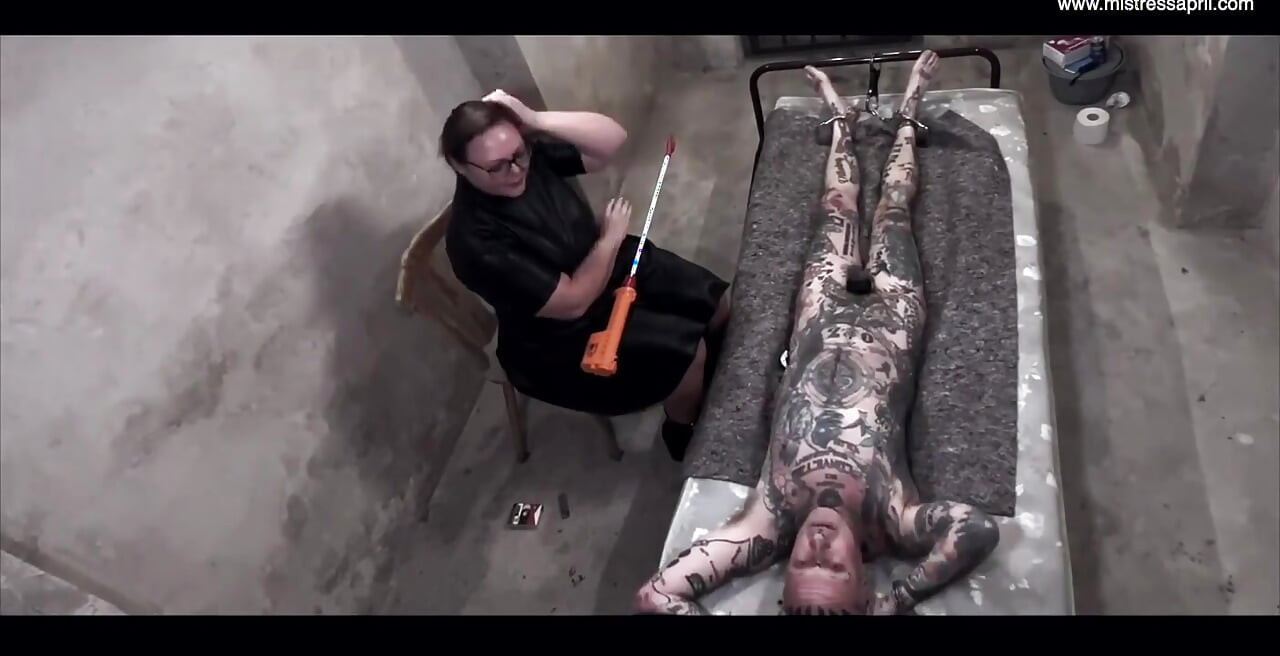 Dominatrix Mistress April - the Grossengain File - Interrogation