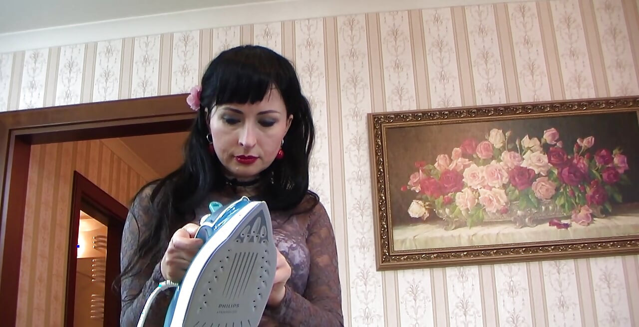 Ini adalah pengembaraan Itali saya... dan pengembaraan anda. Di hotel mewah saya, saya semua dijual dalam make-up dan perhiasan saya