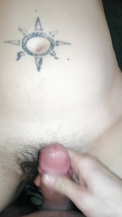 自制的性爱与湿高潮