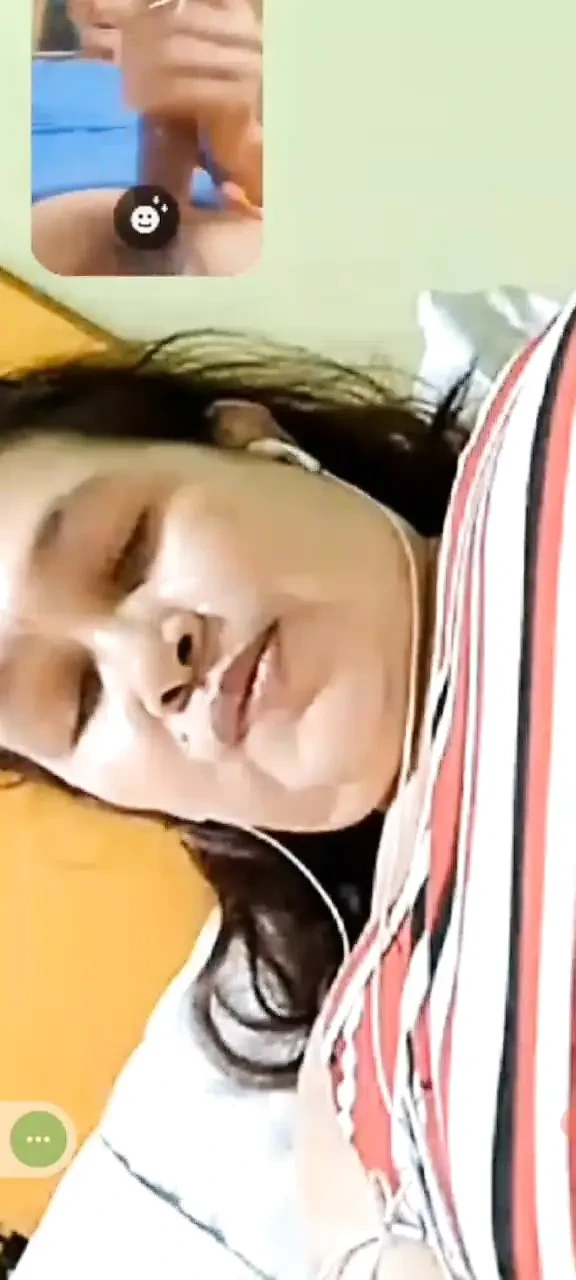 Assy want to swallow my sperm on video call