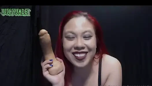 Используя свой рот том 1 видео от первого лица женское доминирование полный клип я хочу использовать свой рот, но не так, как вы думаете. Я использую дилдо, чтобы претюмировать это прет.