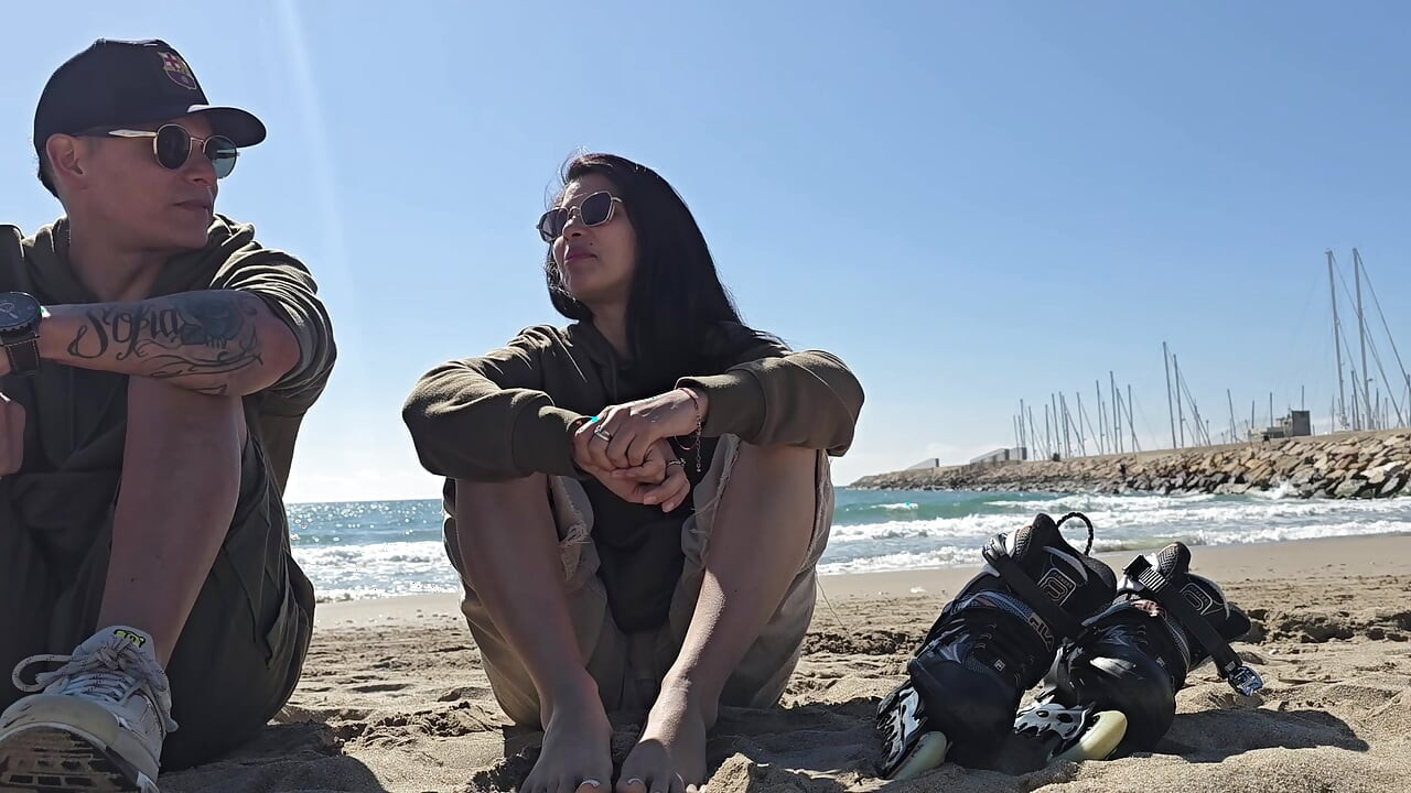 Cheating Girlfriend FUCKS Stranger In PUBLIC Bathroom!