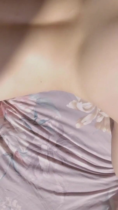 Cute girl likes to get cum on her! | Clip 2