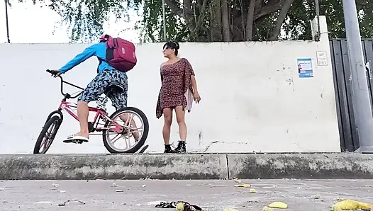 Sexy Boss’s Hardcore Aptitude Test: Delivery Guy Gets the Job of a Lifetime