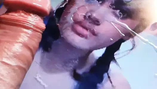 yüze boşalmak