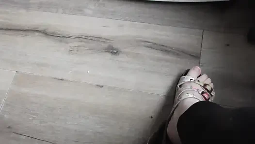 The slippers worked with my feet