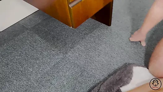 MILF Beurette Fickt Mit Computertechniker