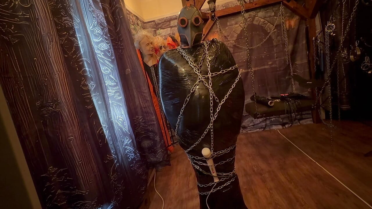 Part 1 :- Domina Satana & Bag Man pallets wrap and chains.