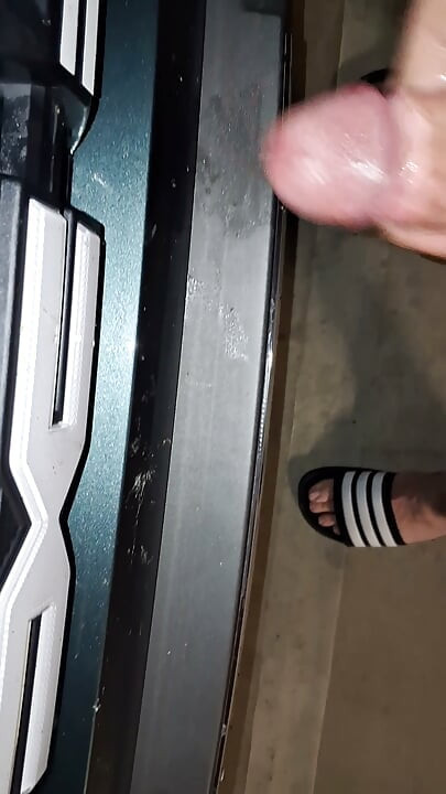 I fuck my naked car in the garage