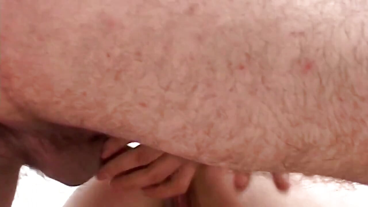 Big ass chubby chick banged hard in her wet pussy