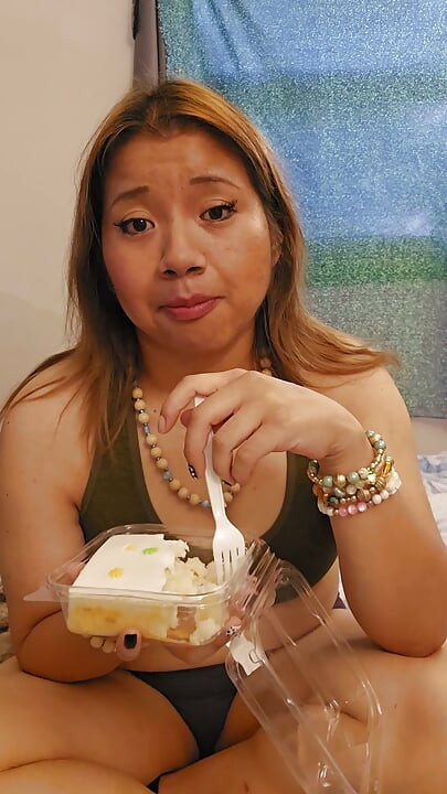 Annoying step-daughter talks to daddy