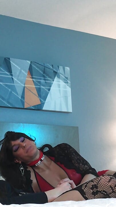 Femboy bailey willde kadın kılıklı jasmyne jaye emiyor - derleme 9