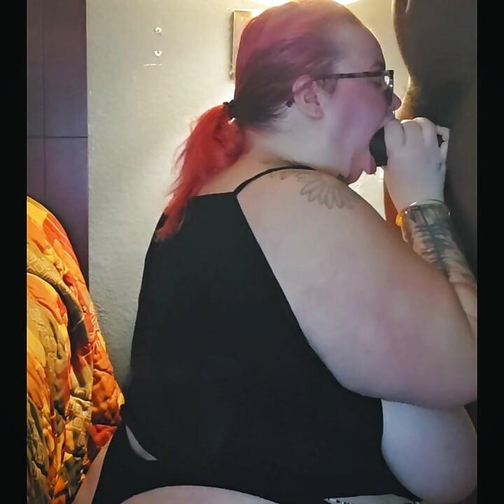 Thick White Thot Aubrey_bigbabe304 Understands the Assignment with Trotzillathegod