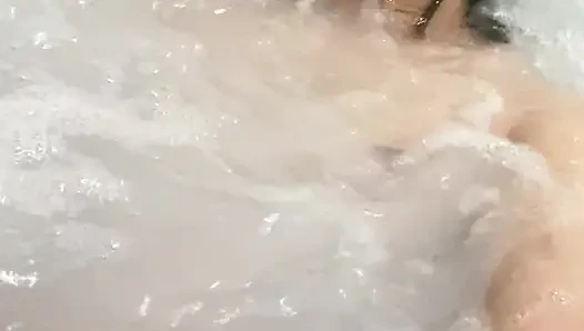 Dışarı çıkmayan sperm sertleşiyor,