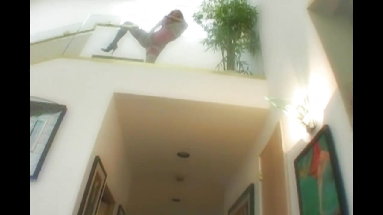 Les meilleurs amis se font baiser par deux grosses bites noires