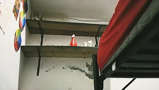 Büyük götlü tombul sanat öğretmeni paketleniyor