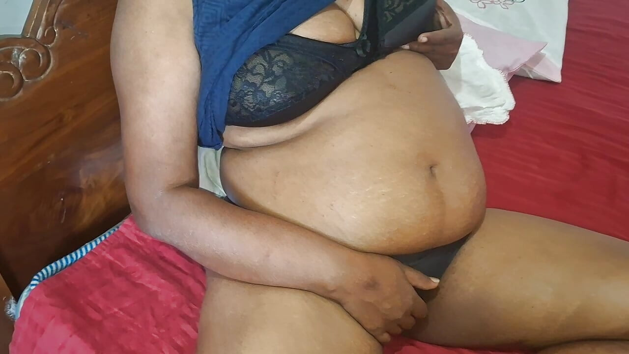HOW TO MY SECRETARY RESTING AT HOME