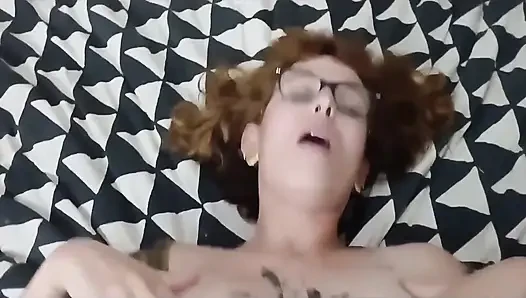 У девушки из библиотеки горячая киска.