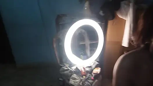 On sekiz yaşındaki kız öğretmenini eve çağırdı ve harika bir sikişti