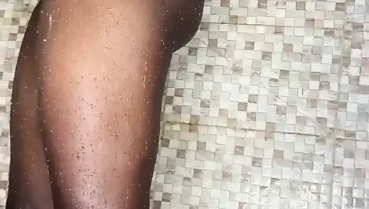 Pertunjukan ngentot di spa