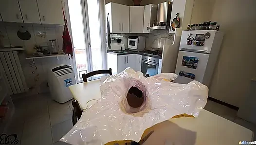 Paskalya yemeği bekleyebilir... Önce tepkisini görmek istiyorum