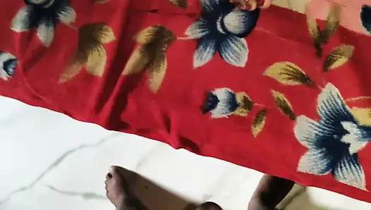 Indian desi village beautiful women I first time my bedroom Fucking in Hindi videos