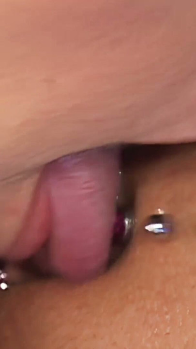 Mega big milf pussy licked | Clip 2