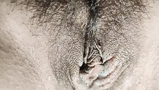 Desi girlfriend ko hotel le jake bhot choda last me uspe sperm nikala village girl desi sex