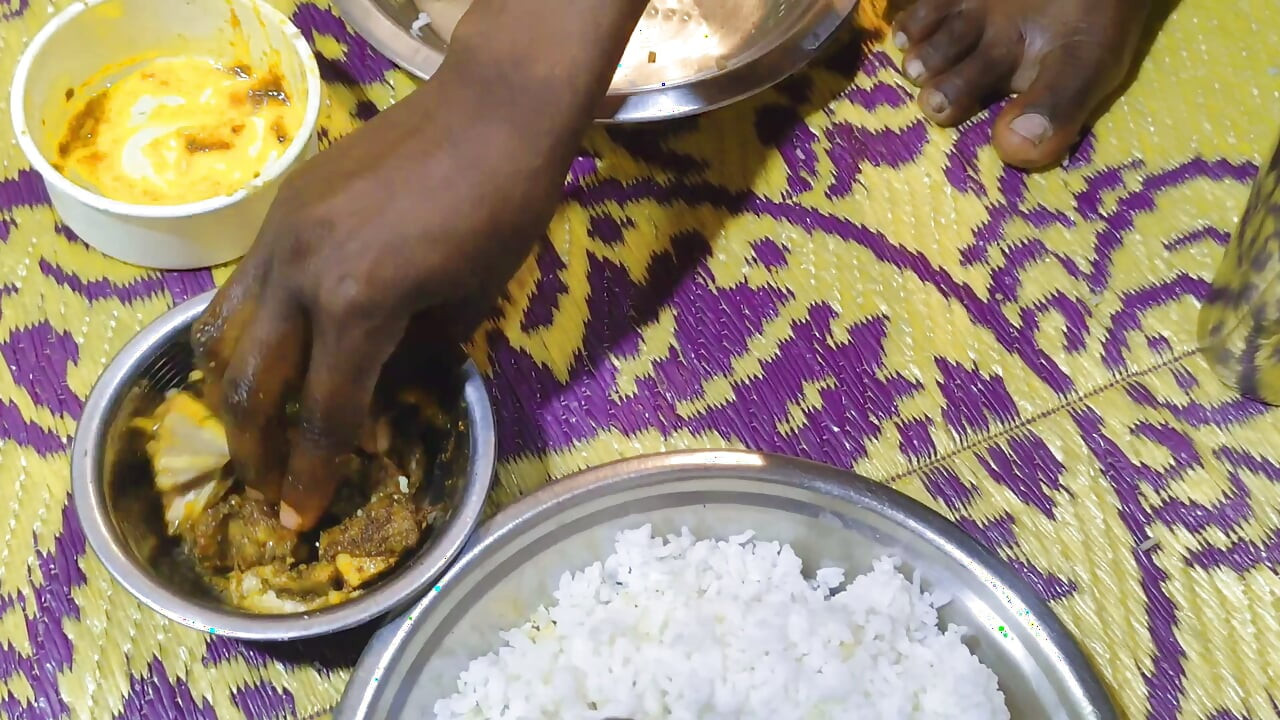 When we were alone at home, I ate with my stepsister