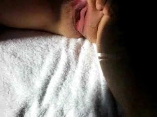 hubby watch his wife squirting