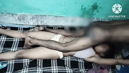 Dussehra ki bibi ko neighbour me kiya jorda chadai bhabhi ki nikal diya chikh aur boli ab bas karo bahut pain ho raha hai