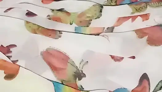 Üvey annemin vajinasından bal aldım.
