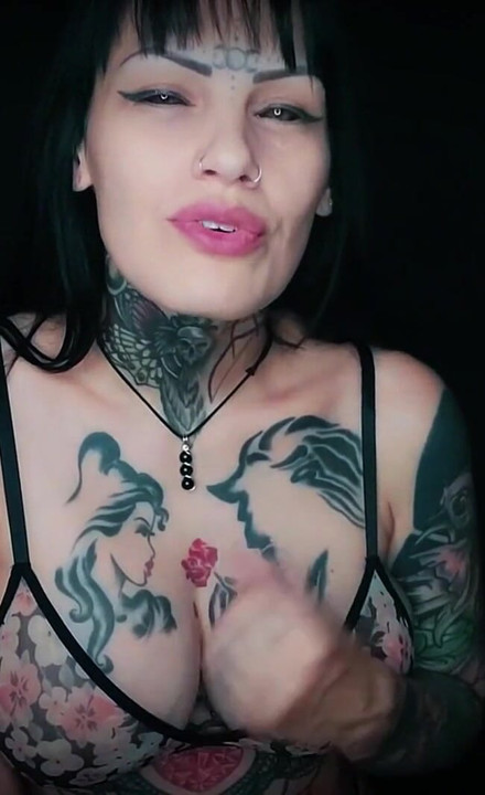 Eye Contact Obsession: I See You Stroke