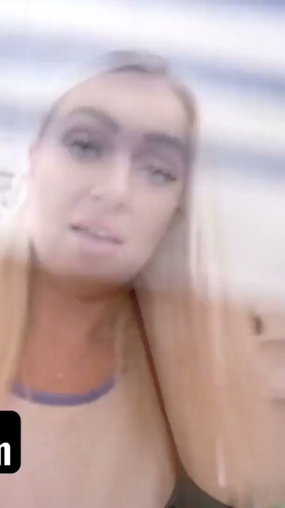 Lass Stiefmami diesen Ständer übernehmen | Clip 2
