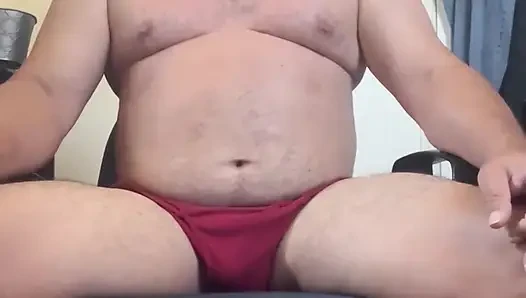 İç Çamaşırlı Adam