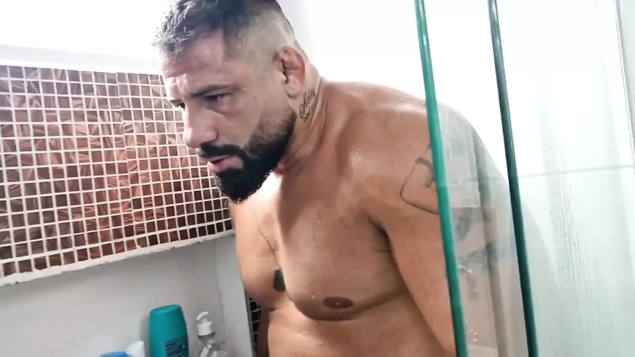 My Brother-in-law Came to Me in the Shower, Now He’s Going to Eat My Pussy and Give Me Dick