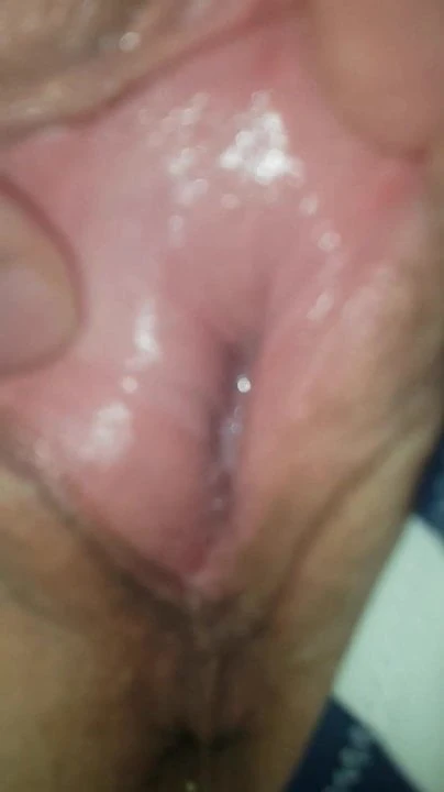 Sperma fylld fitta