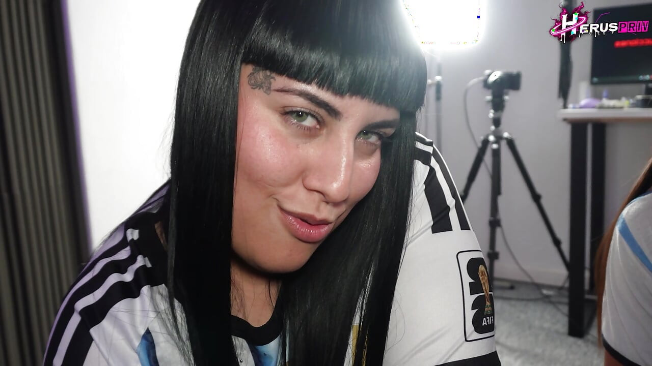 Futbol Y Prima De Nuestra Amiga