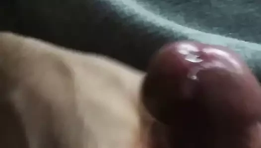 Precum dışarı çekerek !