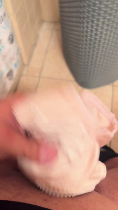 Multiple motherinlaw panty jerk off | Clip 1