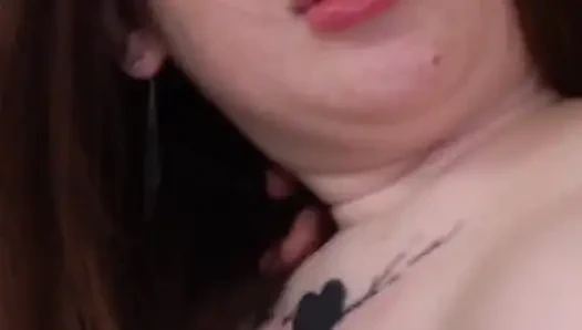 2 genç işi yapıyor