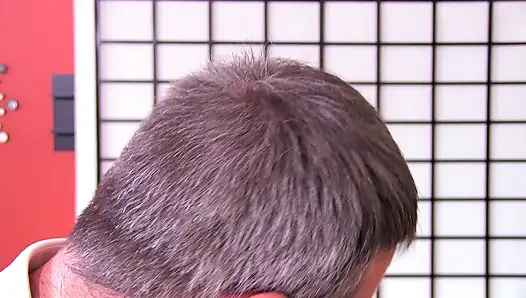 Ofiste ayak fetişiyle soyun