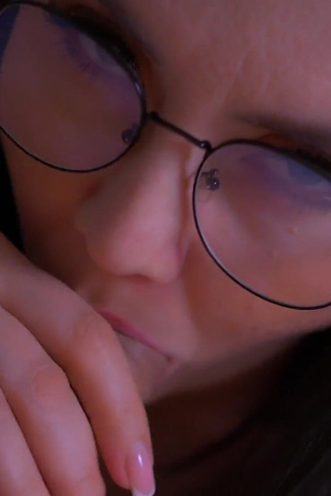 Wench Sucks Cock Her Guy's