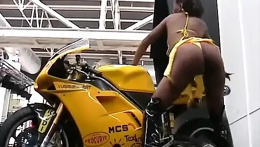 Bacelone X Show'un en iyi dizileri