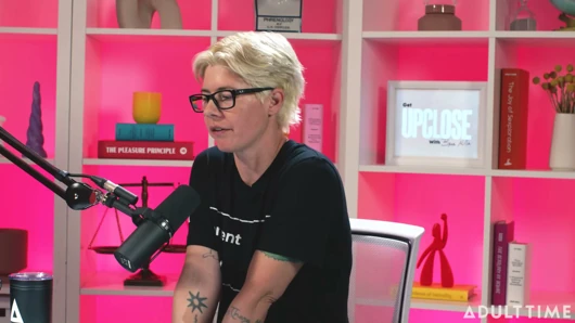 Kimmy Kimm Conquering Shame & Selling Used Panties | the Adult Time Podcast