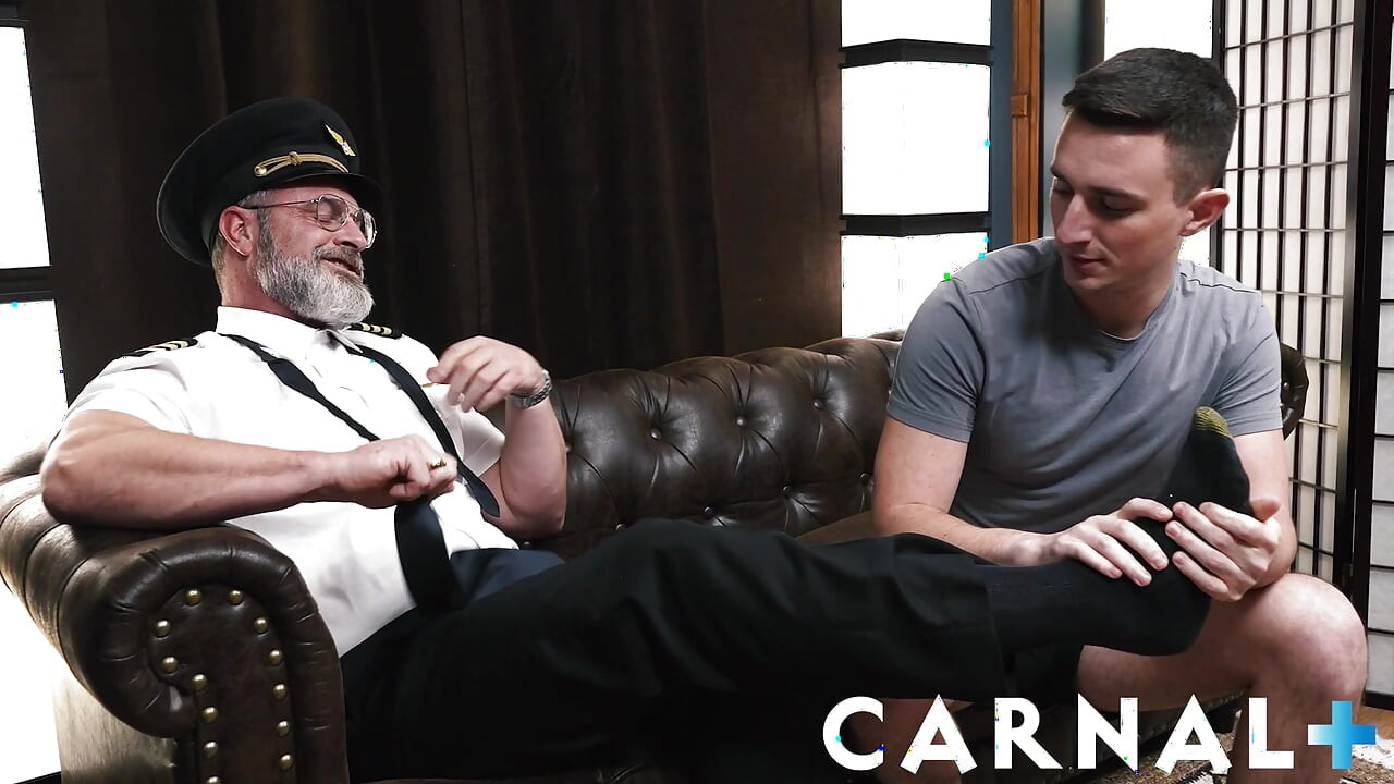Grizzled DILF Kristofer Weston in uniform fucks horny twink stepson