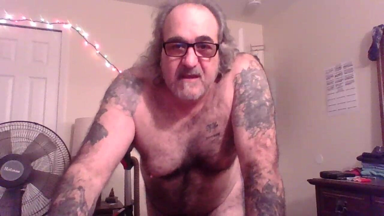 Homo ijsbeerjongen naakt voor jou