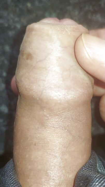 Dad gives me handjob