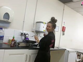 Flashing whilst cooking