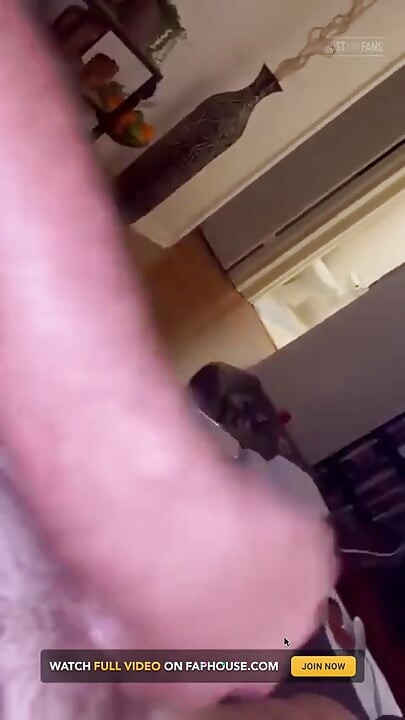 Orgasm så bra jag tappade nästan kameran, cums och stönar